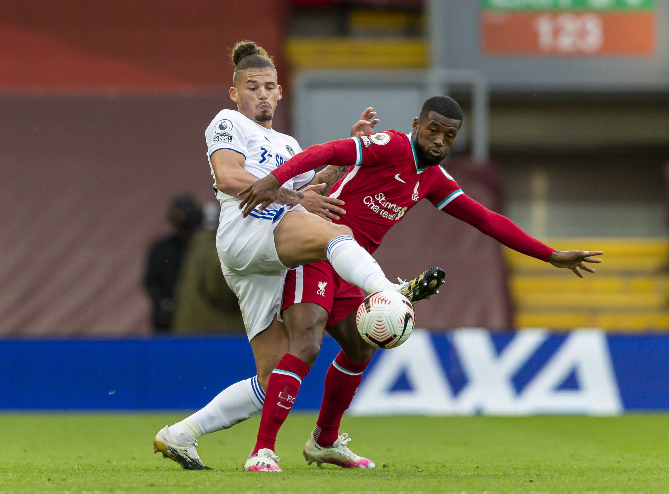 场趋于国际 场趋于国际